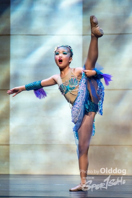 Dance-619