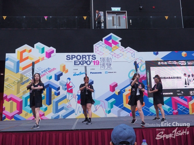 Dance in Step_0111