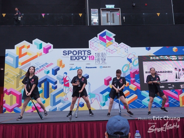 Dance in Step_0113