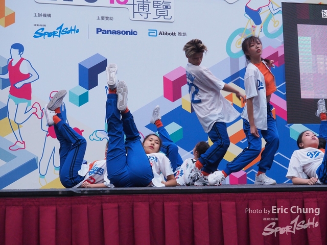 Dance in Step_1157