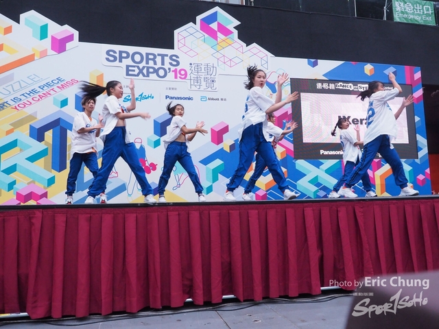 Dance in Step_1198