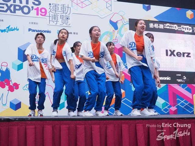 Dance in Step_1206