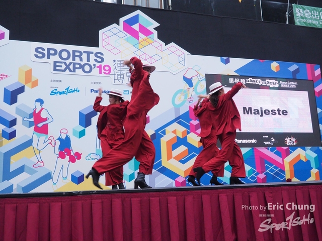Dance in Step_1272