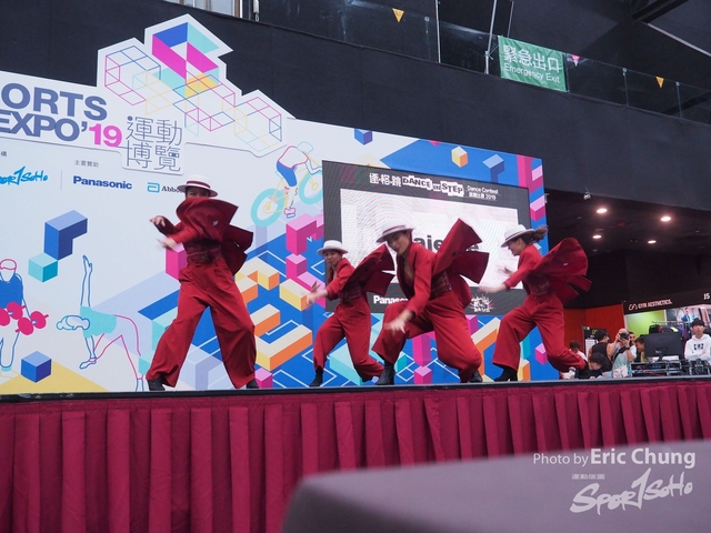 Dance in Step_1276