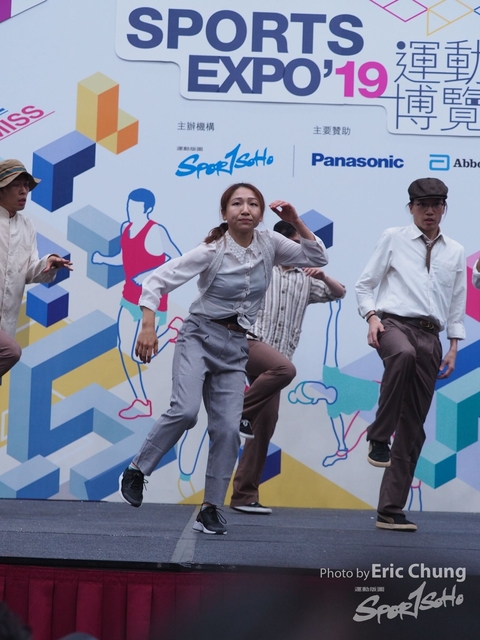 Dance in Step_1509