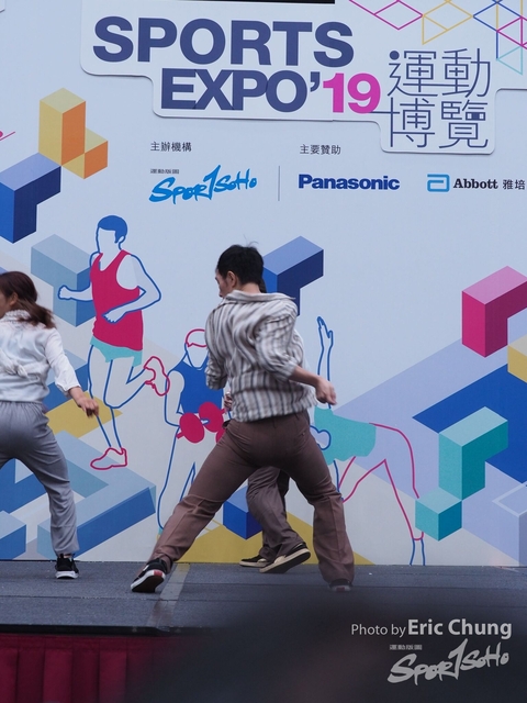 Dance in Step_1517