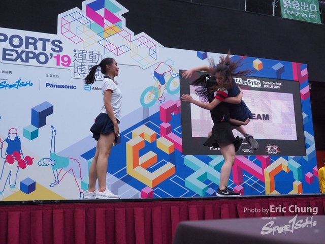 Dance in Step_0701