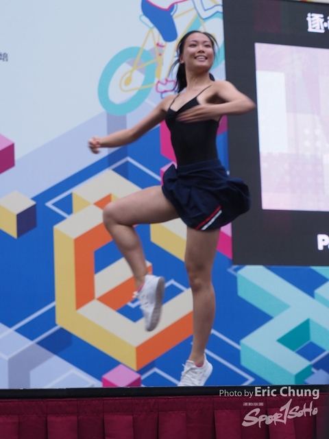 Dance in Step_1680