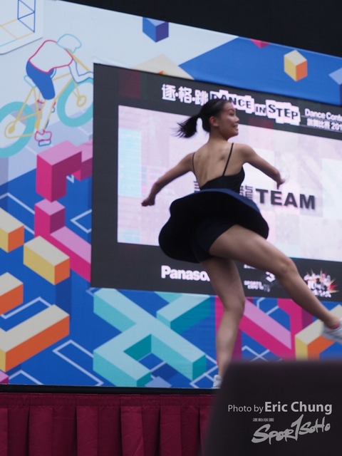 Dance in Step_1688