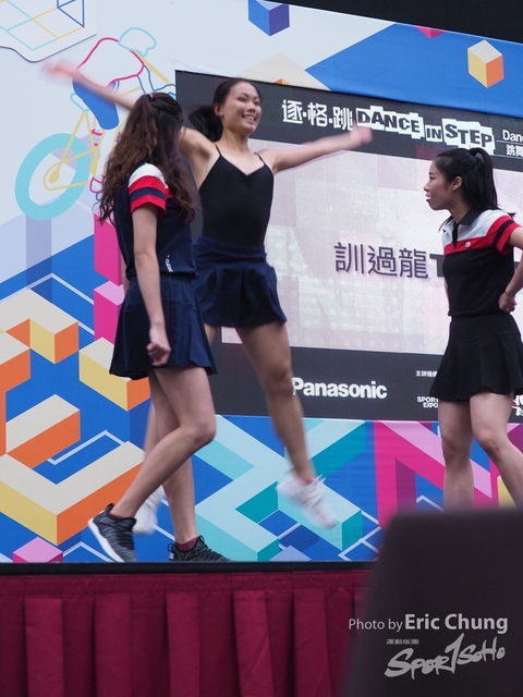 Dance in Step_1693