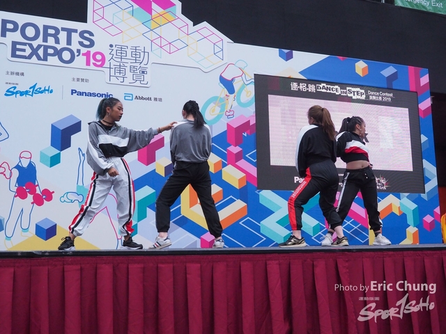 Dance in Step_0807
