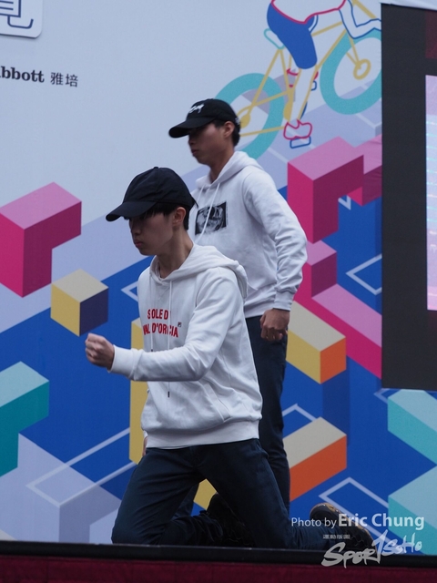 Dance in Step_1781