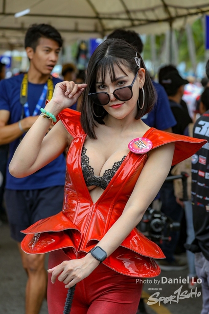 LO2_9379