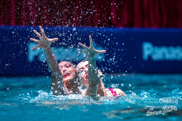 ArtisticSwimming-200