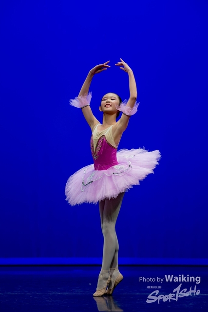 2019-10-06 Solo Dance 0925