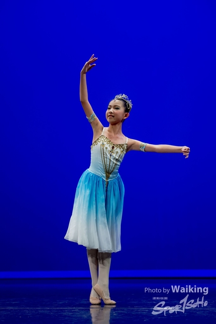 2019-10-06 Solo Dance 0955