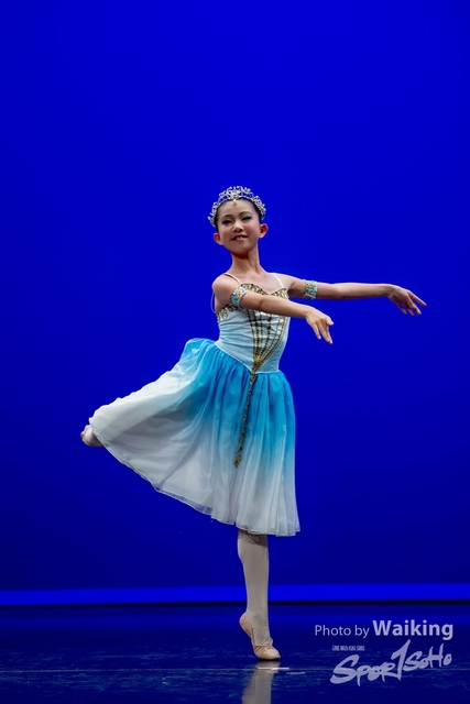 2019-10-06 Solo Dance 0956