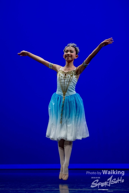 2019-10-06 Solo Dance 0965