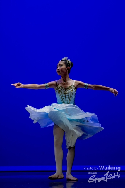 2019-10-06 Solo Dance 0973
