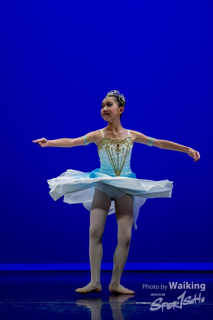 2019-10-06 Solo Dance 0975