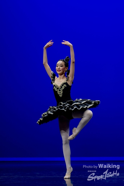 2019-10-06 Solo Dance 1025