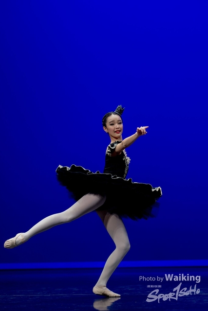 2019-10-06 Solo Dance 1027