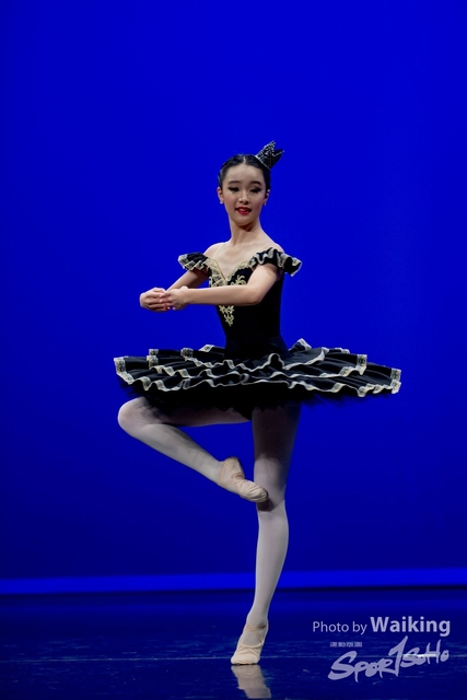 2019-10-06 Solo Dance 1049
