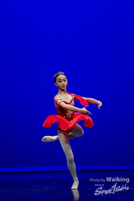 2019-10-06 Solo Dance 1079
