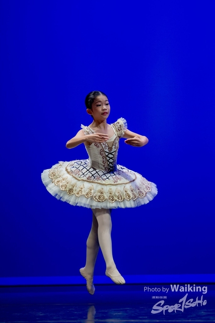 2019-10-06 Solo Dance 1102