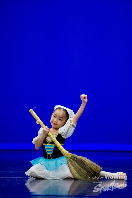 2019-10-06 Solo Dance 0009