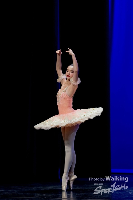 2019-10-06 Solo Dance 1526