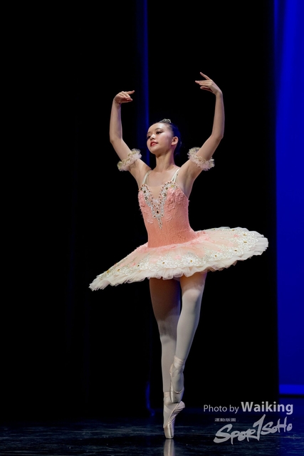 2019-10-06 Solo Dance 1527