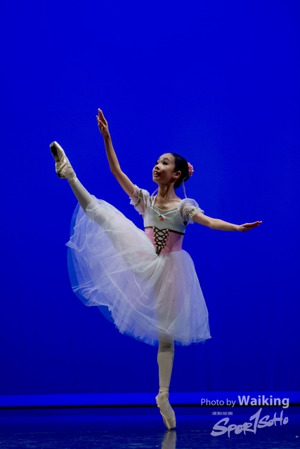 2019-10-06 Solo Dance 1556