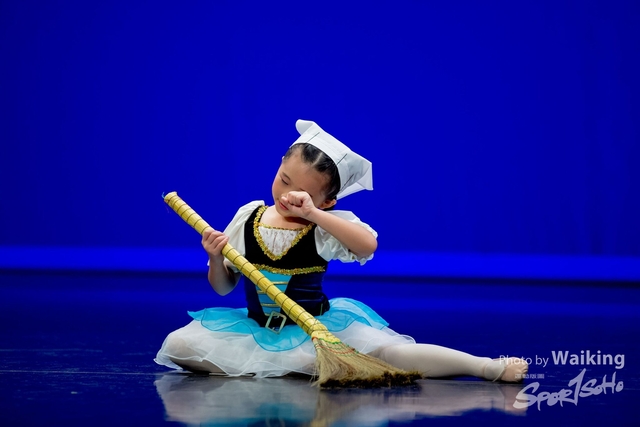 2019-10-06 Solo Dance 0213