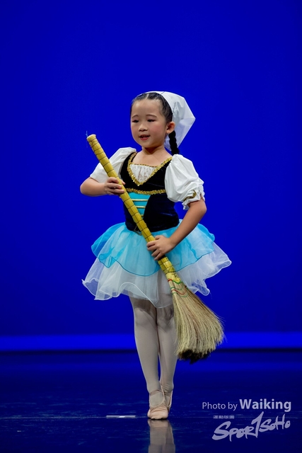 2019-10-06 Solo Dance 0215