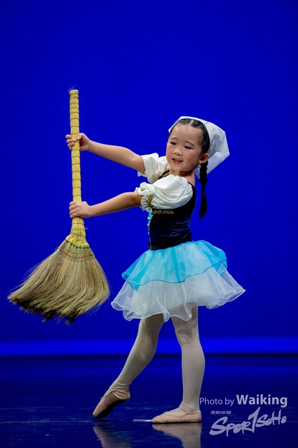 2019-10-06 Solo Dance 0216