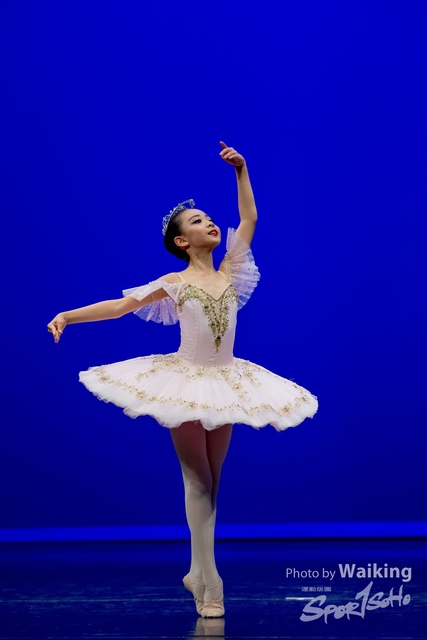 2019-10-06 Solo Dance 0420