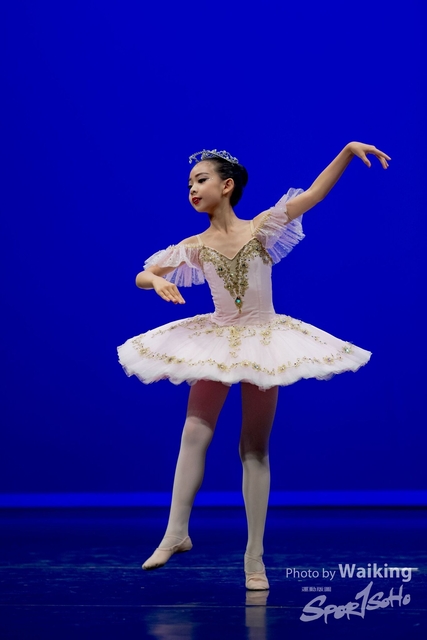 2019-10-06 Solo Dance 0421