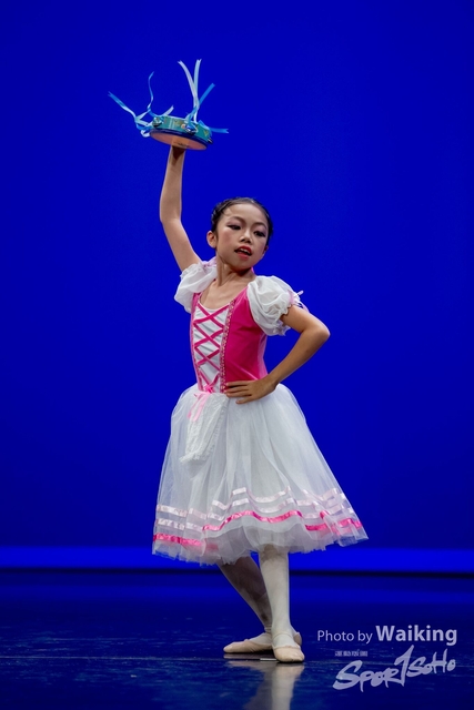 2019-10-06 Solo Dance 0523