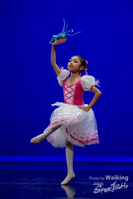 2019-10-06 Solo Dance 0527