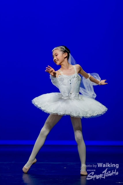 2019-10-06 Solo Dance 0579