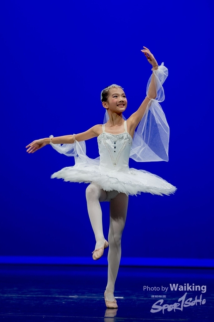 2019-10-06 Solo Dance 0585