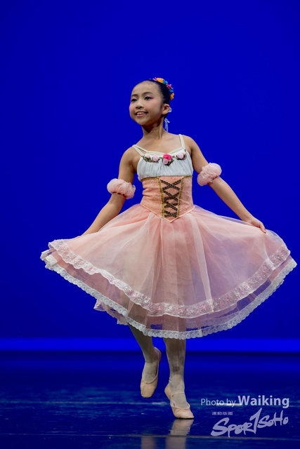 2019-10-06 Solo Dance 0598