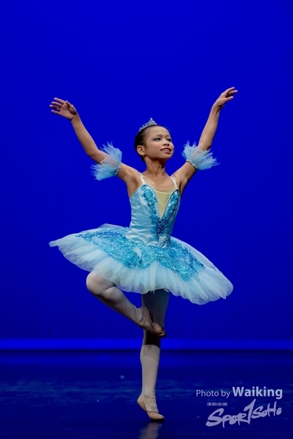 2019-10-06 Solo Dance 0625