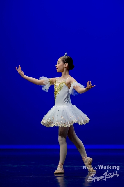 2019-10-06 Solo Dance 0672