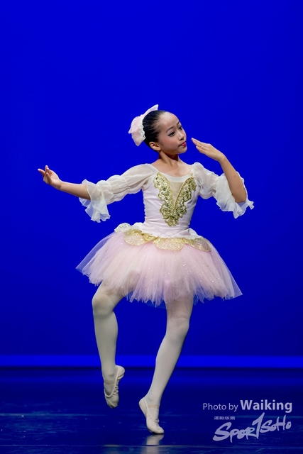 2019-10-06 Solo Dance 0725