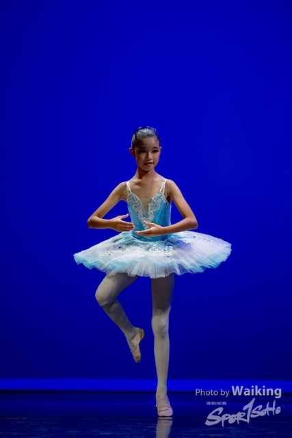 2019-10-06 Solo Dance 0823