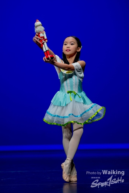 2019-10-06 Solo Dance 0833