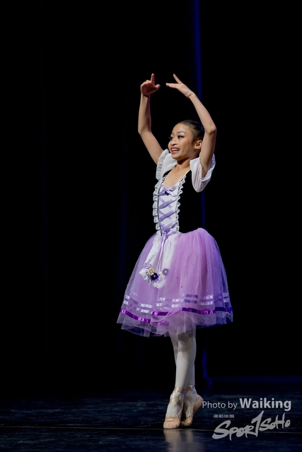 2019-10-06 Solo Dance 0881