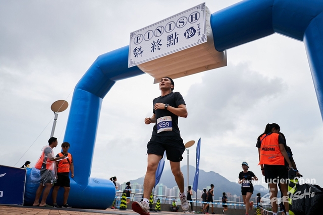2019-10-13 Hong Kong Guy x Mizuno  0486